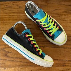 Converse Low Top Neon Black Double Tongue Converse Size 7